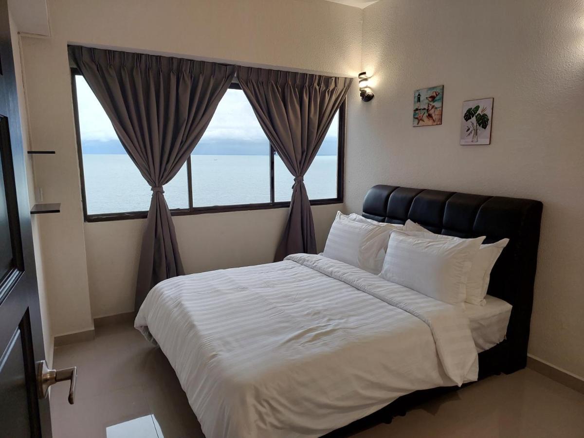 Batu Ferringhi Luxury Seaview Suite - 3Br 外观 照片