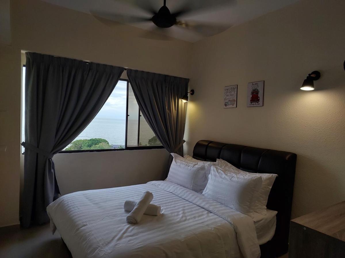 Batu Ferringhi Luxury Seaview Suite - 3Br 外观 照片