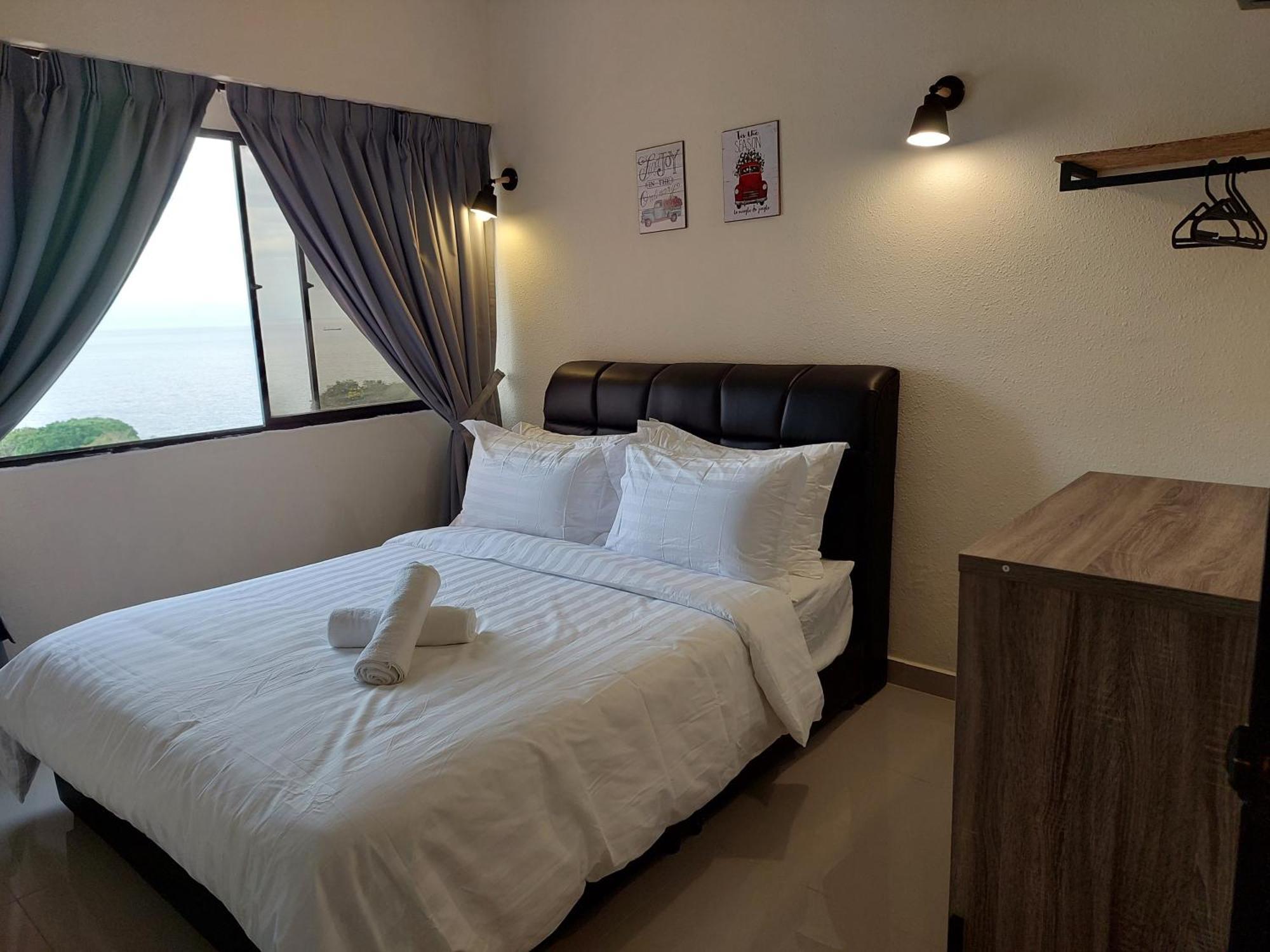 Batu Ferringhi Luxury Seaview Suite - 3Br 外观 照片